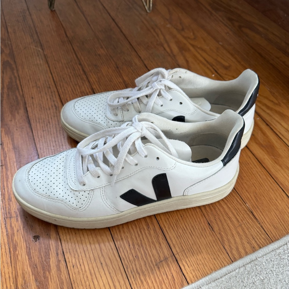 Veja Sneakers